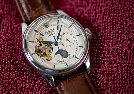 Buy Watches Online in Rochester, MN